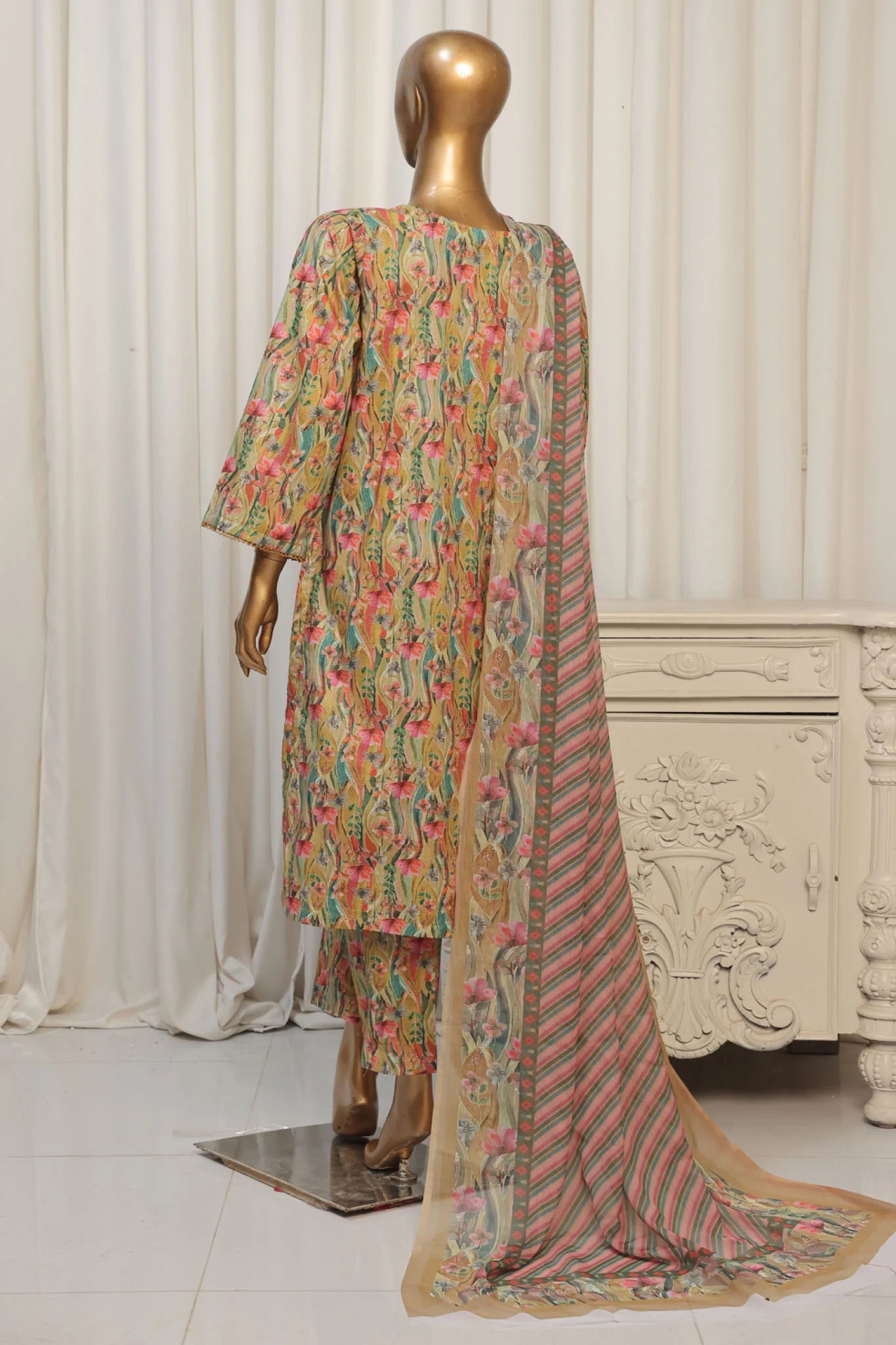 Bin Saeed Printed Lawn Stitched 3 Piece Suit