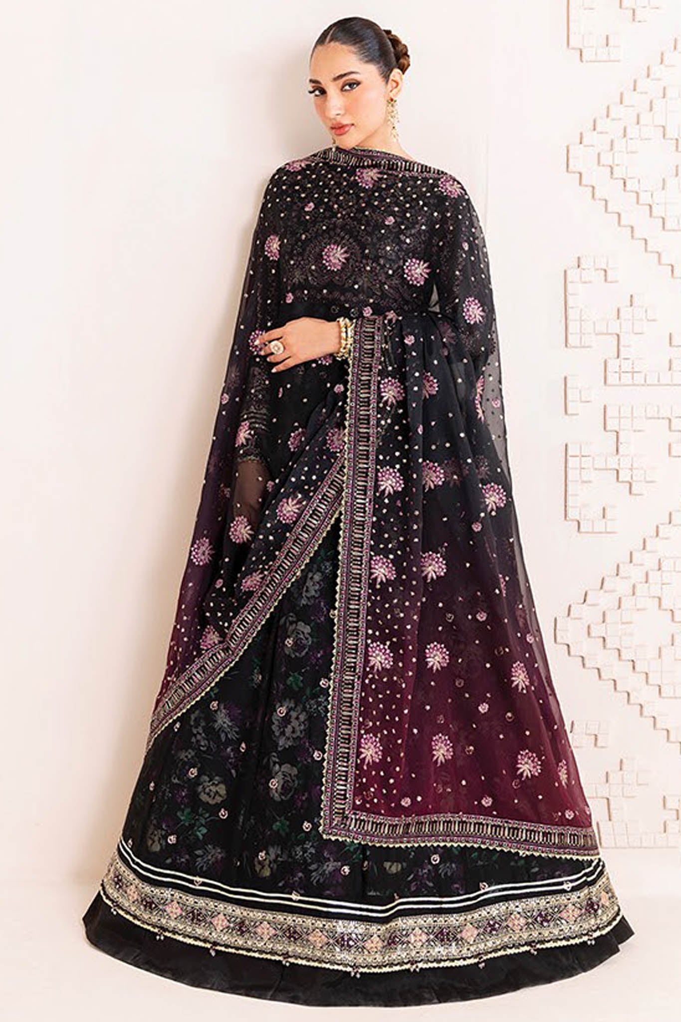 Nagira
Xenia Unstitched 3 Piece Luxury Formals Vol-02 Collection'2025-Nagira