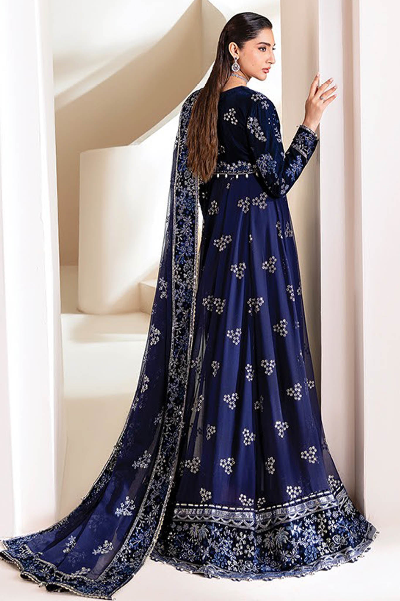 Xenia Unstitched 3 Piece Luxury Formals Vol-02 Collection'2025-Maklina